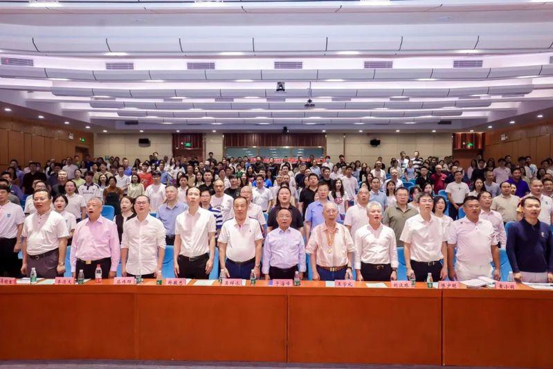 财政税务学院举行校友师生共祝发...